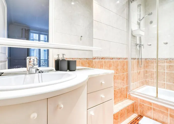 4p Ternes - Arc De Triomphe